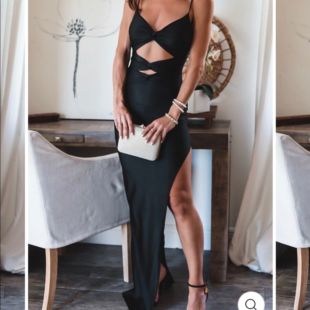 Cutout Maxi Dress NWT - Picture 2 of 3